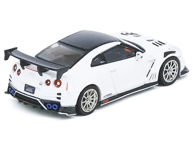 Nissan GT-R (R35) "Top Secret" RHD (Right Hand Drive) White with Black Top "Tokyo Auto Salon 2021" 1/64 Diecast Model Car by Inno Models
